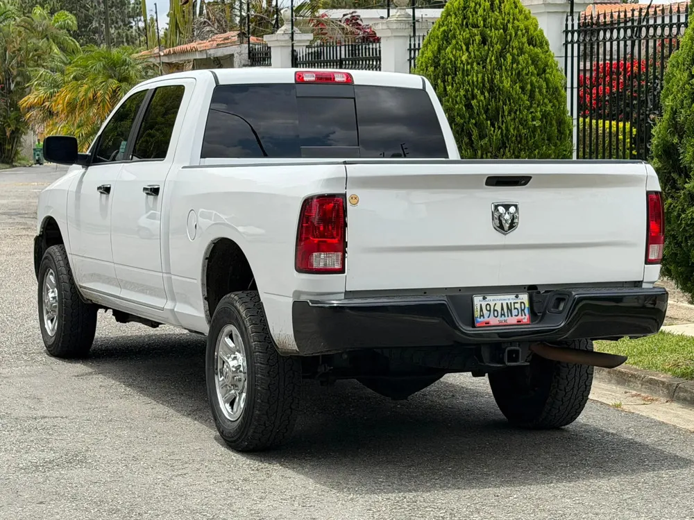 Vista 6 del vehículo: Dodge Ram