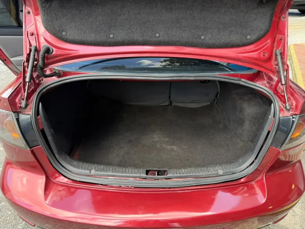 Vista 6 del vehículo: Mazda Mazda 3