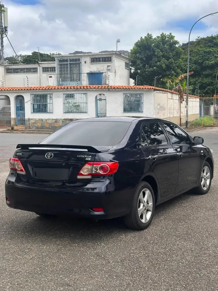 Vista 5 del vehículo: Toyota Corolla