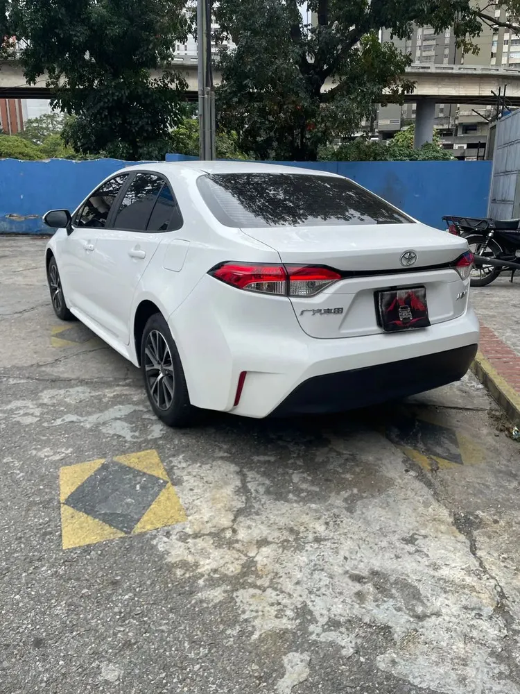 Vista 7 del vehículo: Toyota Corolla