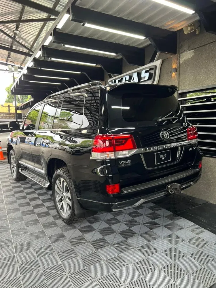 Vista 3 del vehículo: Toyota Land Cruiser