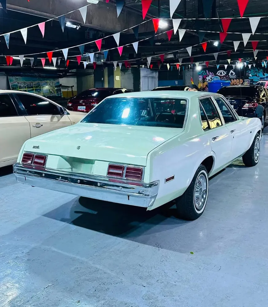 Vista 5 del vehículo: Chevrolet NOVA