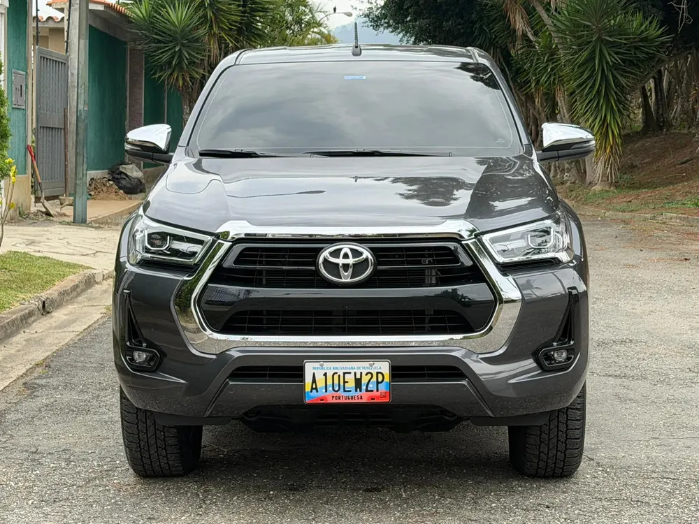 Vista 3 del vehículo: Toyota Hilux