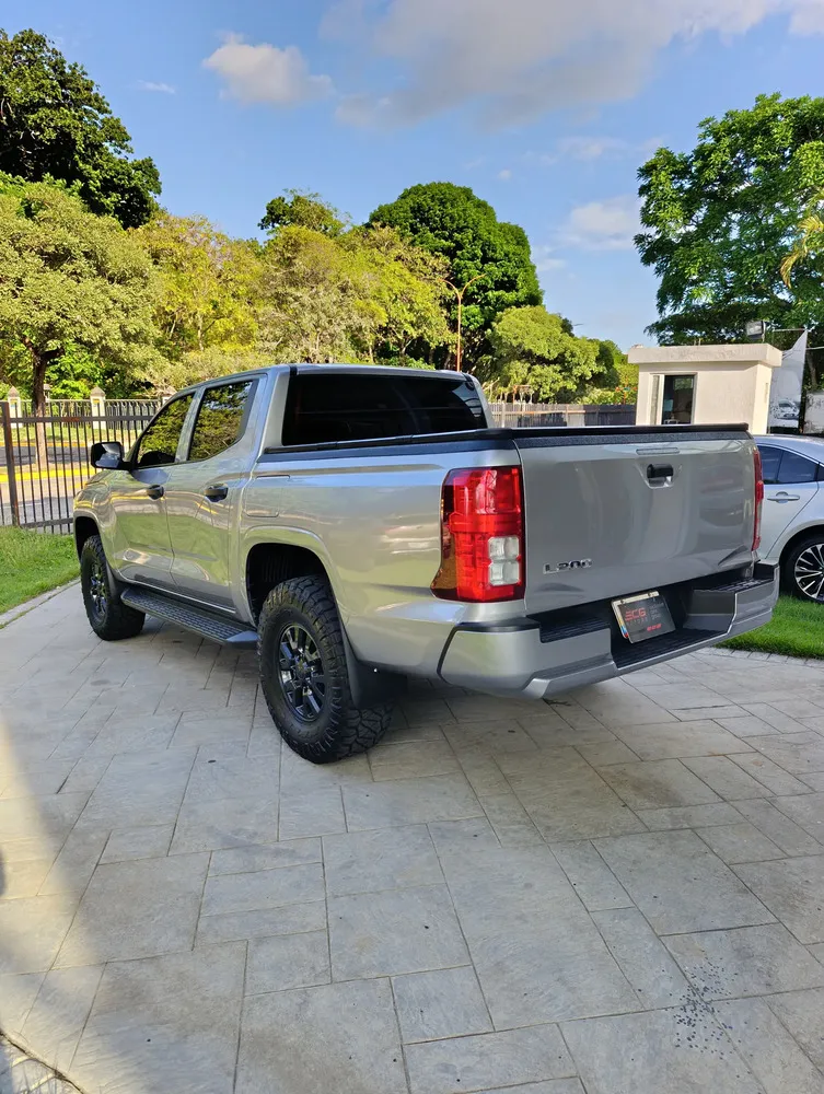 Vista 7 del vehículo: Mitsubishi L200
