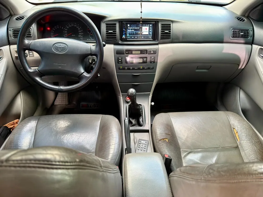 Vista 10 del vehículo: Toyota Corolla