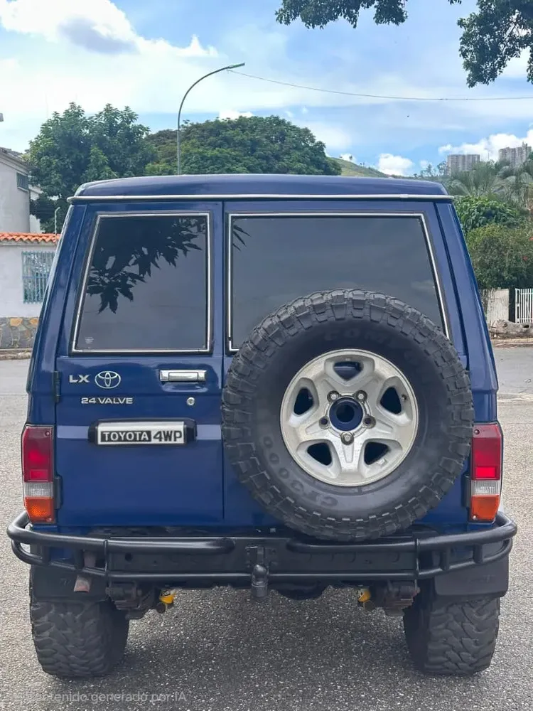 Vista 6 del vehículo: Toyota Hilux