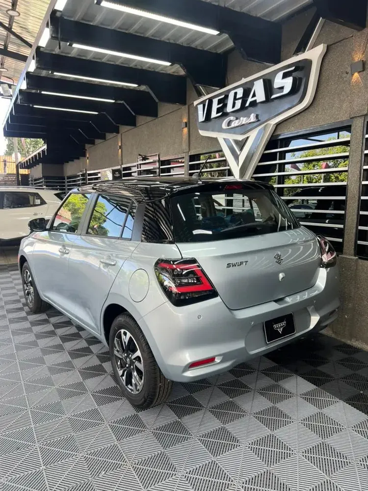 Vista 3 del vehículo: Suzuki Swift