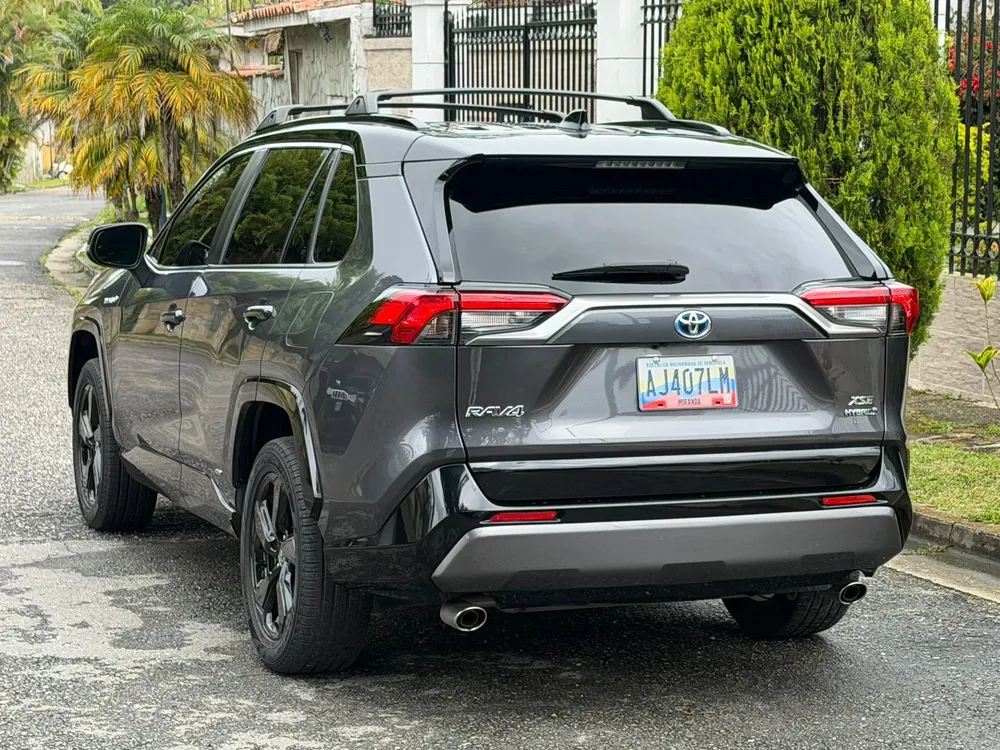 Vista 6 del vehículo: Toyota Rav4