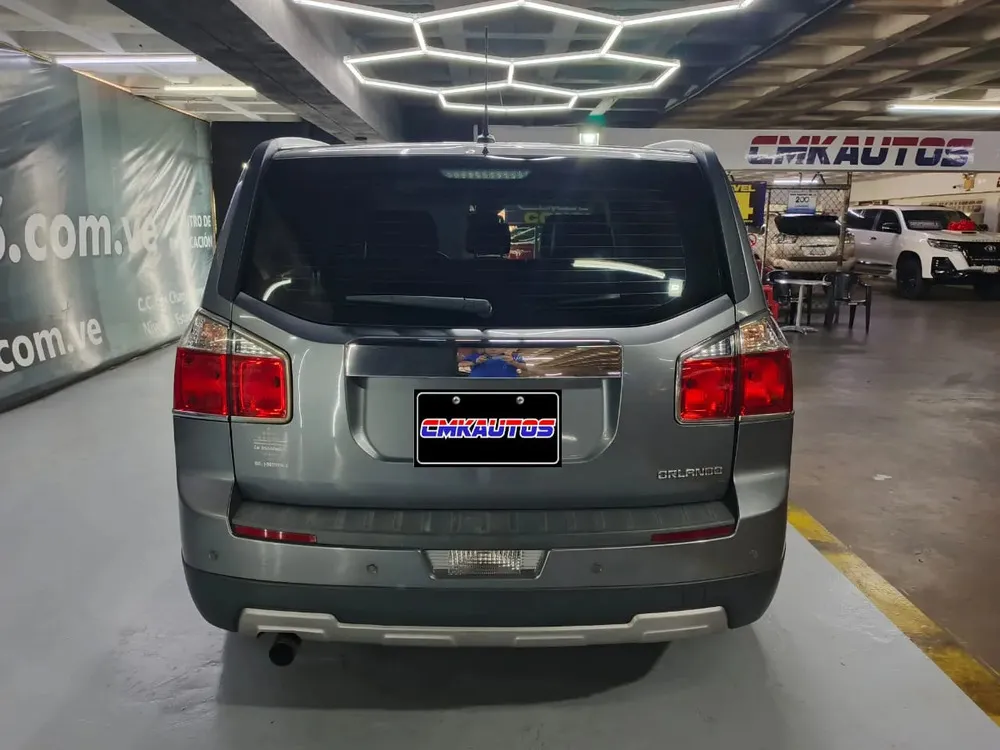 Vista 4 del vehículo: Chevrolet Orlando