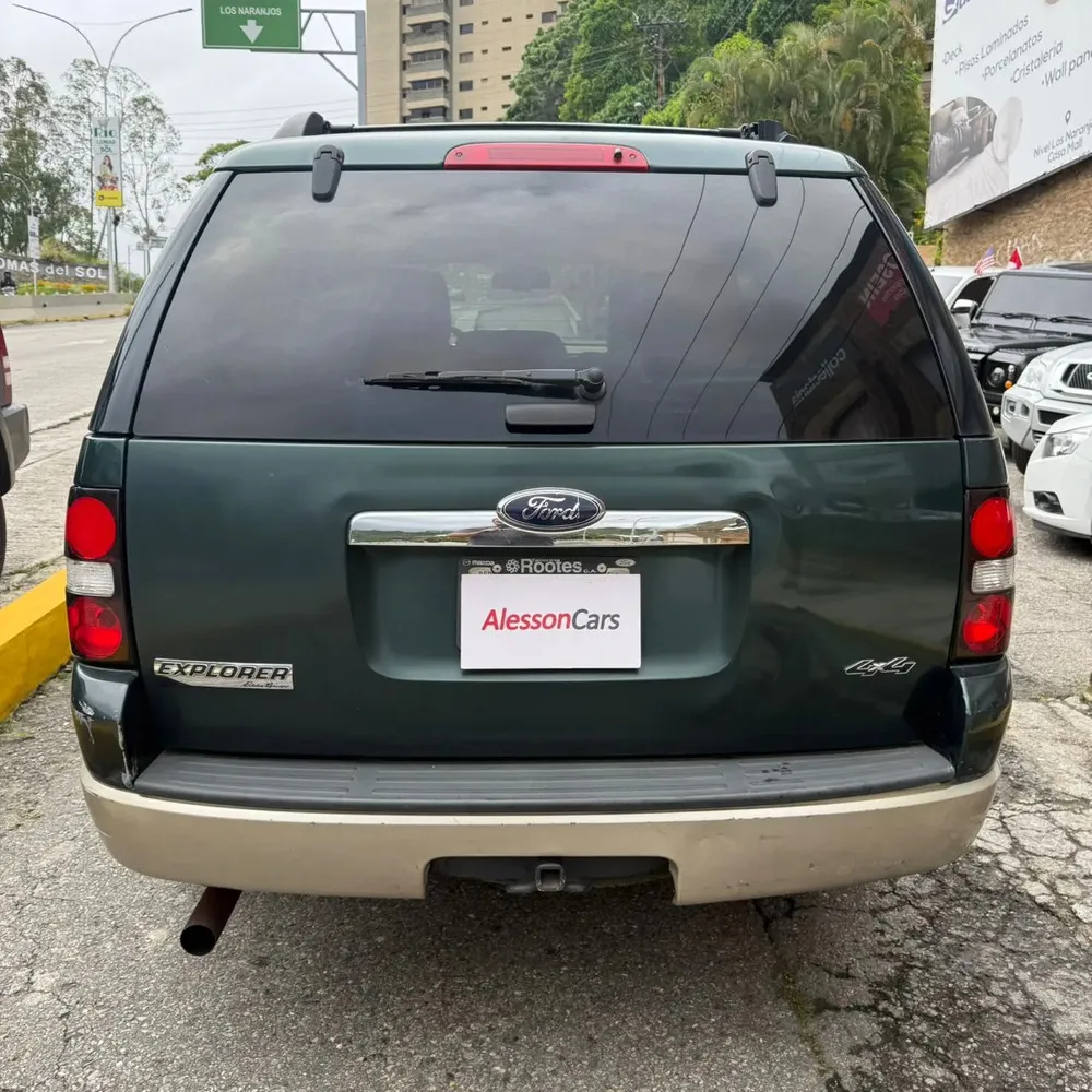 Vista 6 del vehículo: Ford Explorer