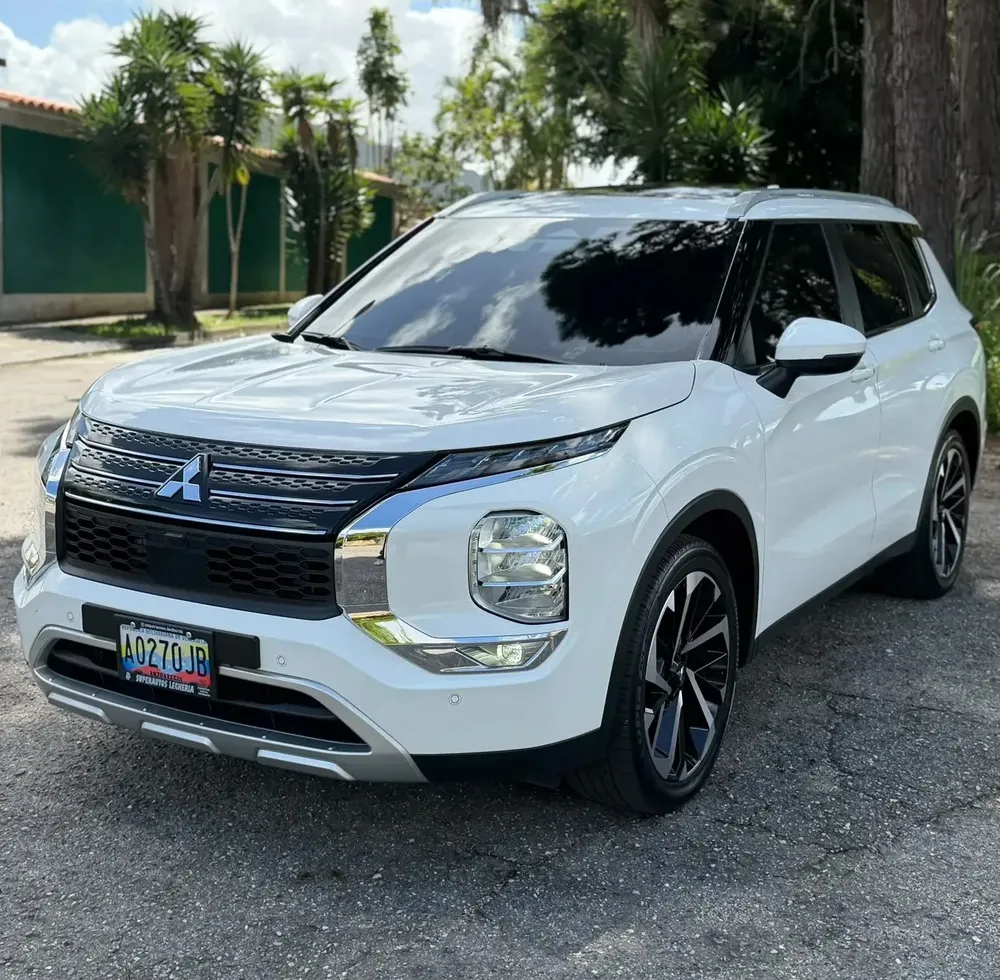 Vista 2 del vehículo: Mitsubishi Outlander