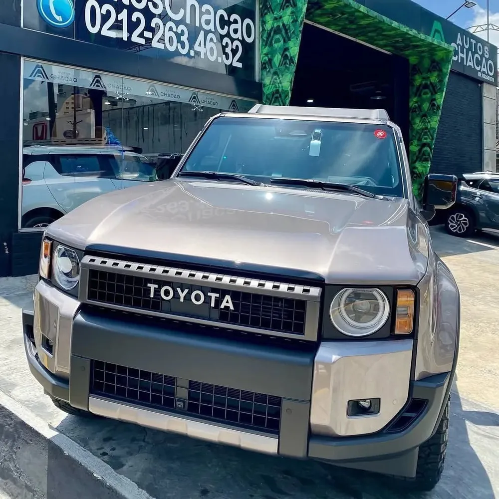 Vista 3 del vehículo: Toyota Land Cruiser