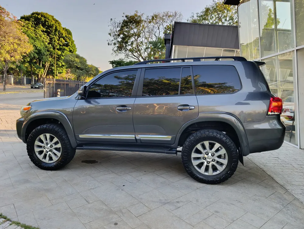 Vista 6 del vehículo: Toyota Land