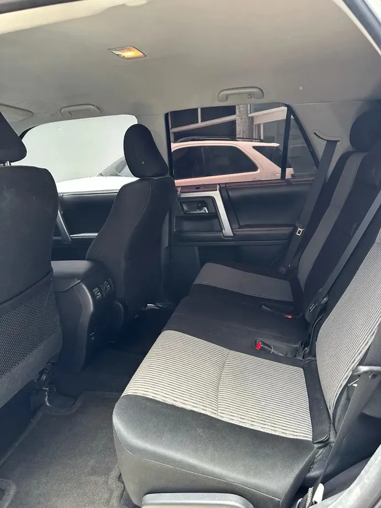 Vista 13 del vehículo: Toyota 4Runner