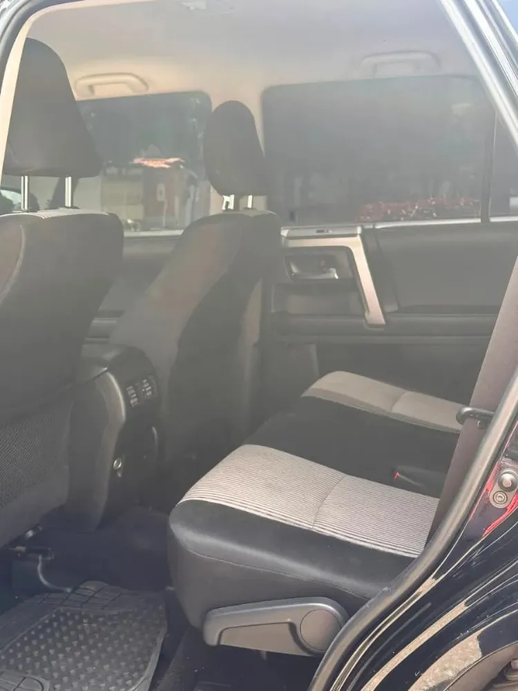Vista 8 del vehículo: Toyota 4Runner