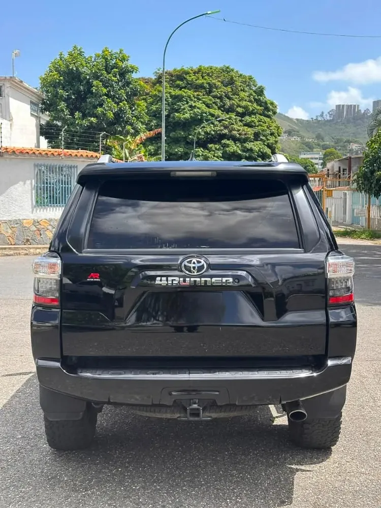 Vista 6 del vehículo: Toyota 4Runner