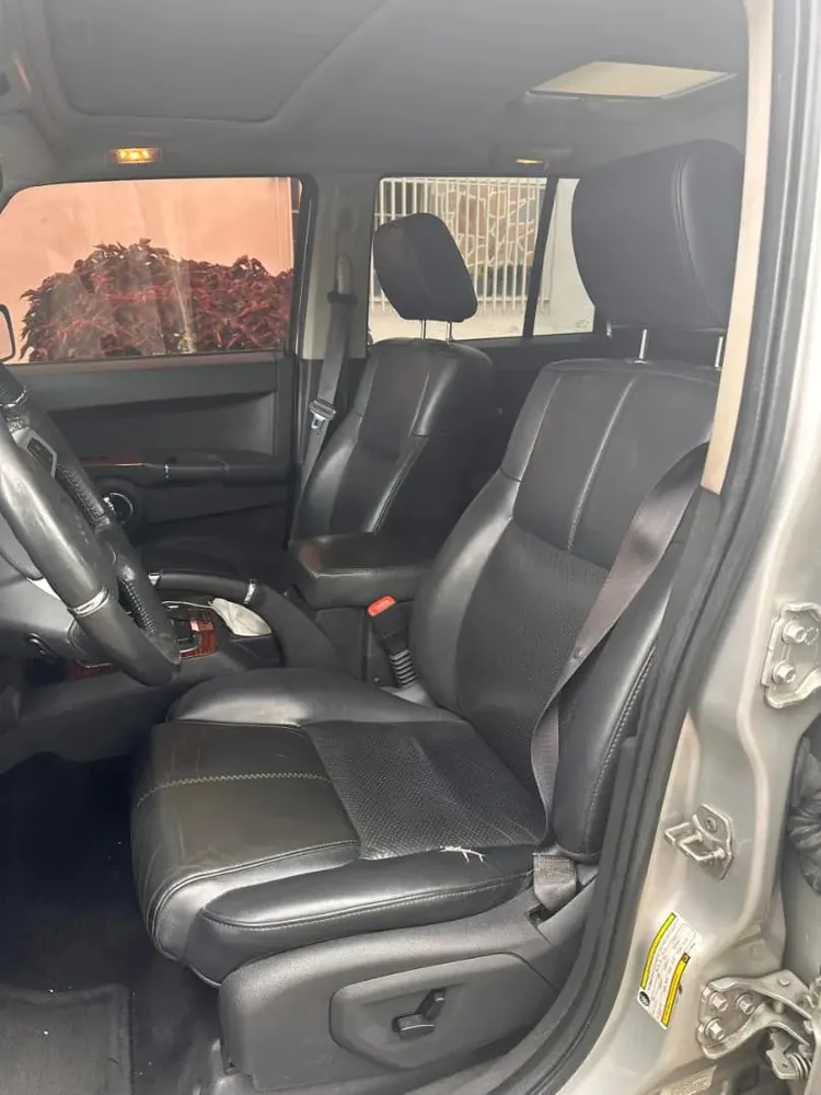 Vista 11 del vehículo: Jeep Commander