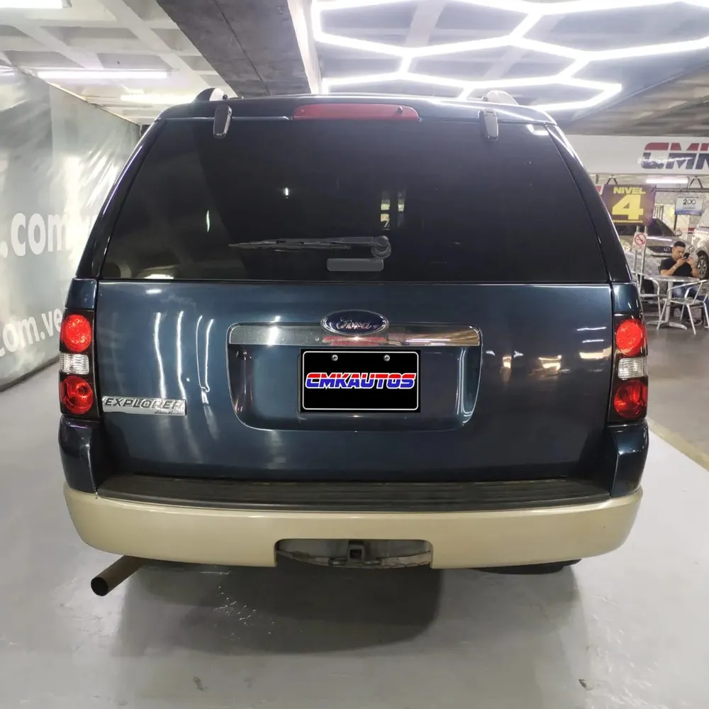 Vista 10 del vehículo: Ford Explorer