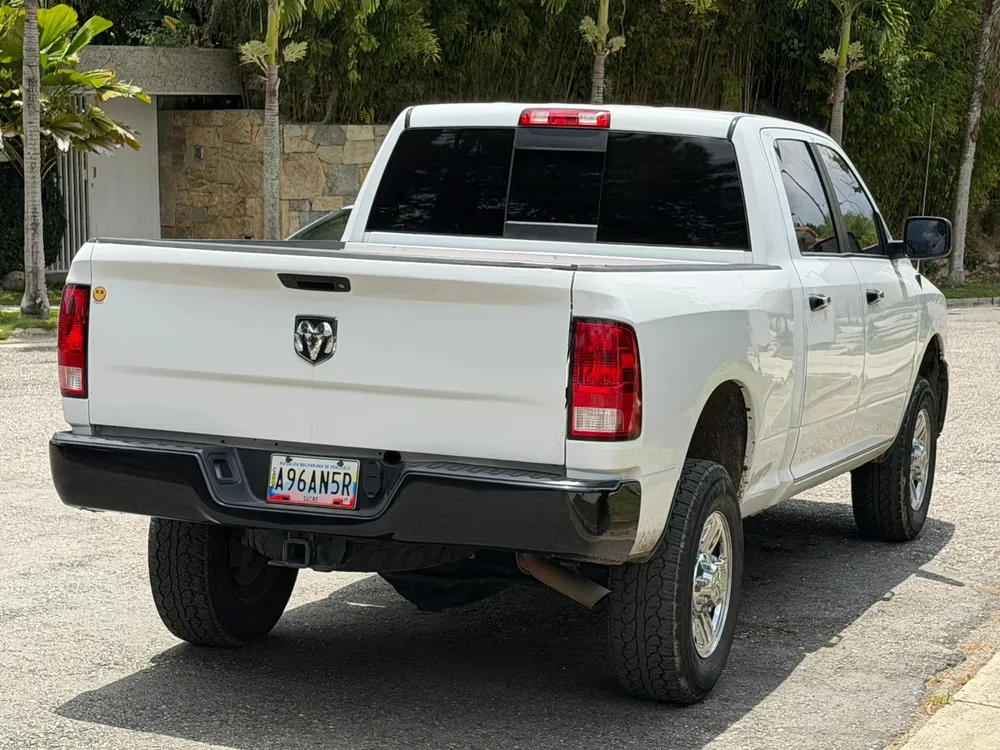 Vista 5 del vehículo: Dodge Ram