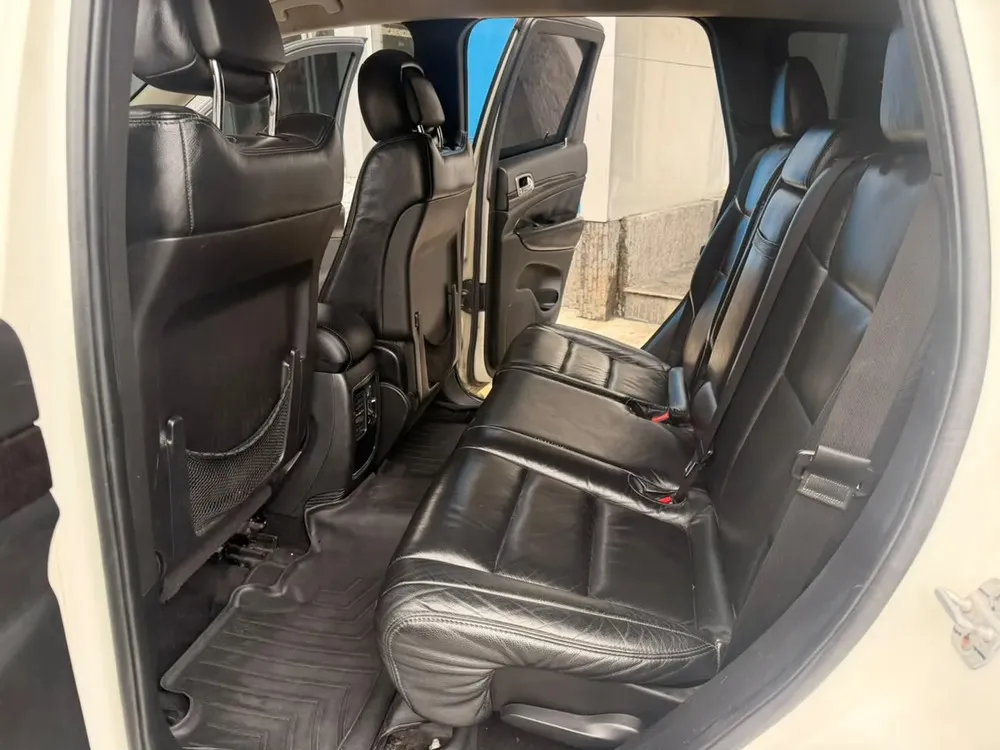 Vista 7 del vehículo: Jeep Grand Cherokee
