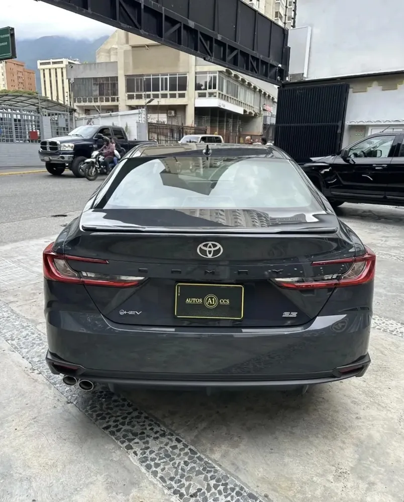 Vista 4 del vehículo: Toyota Camry