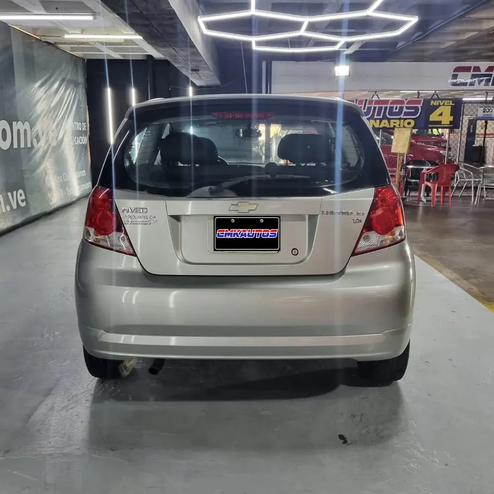 Vista 4 del vehículo: Chevrolet Aveo