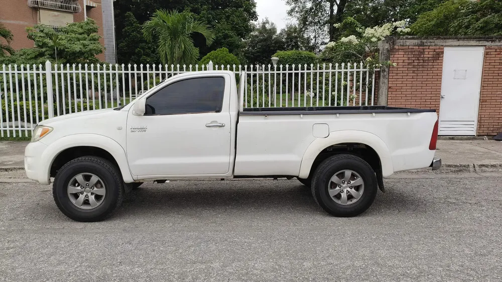 Vista 4 del vehículo: Toyota Hilux