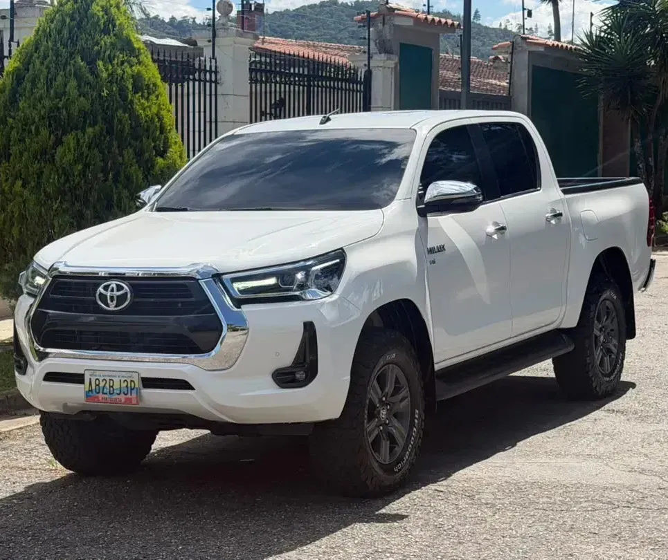 Vista 2 del vehículo: Toyota Hilux
