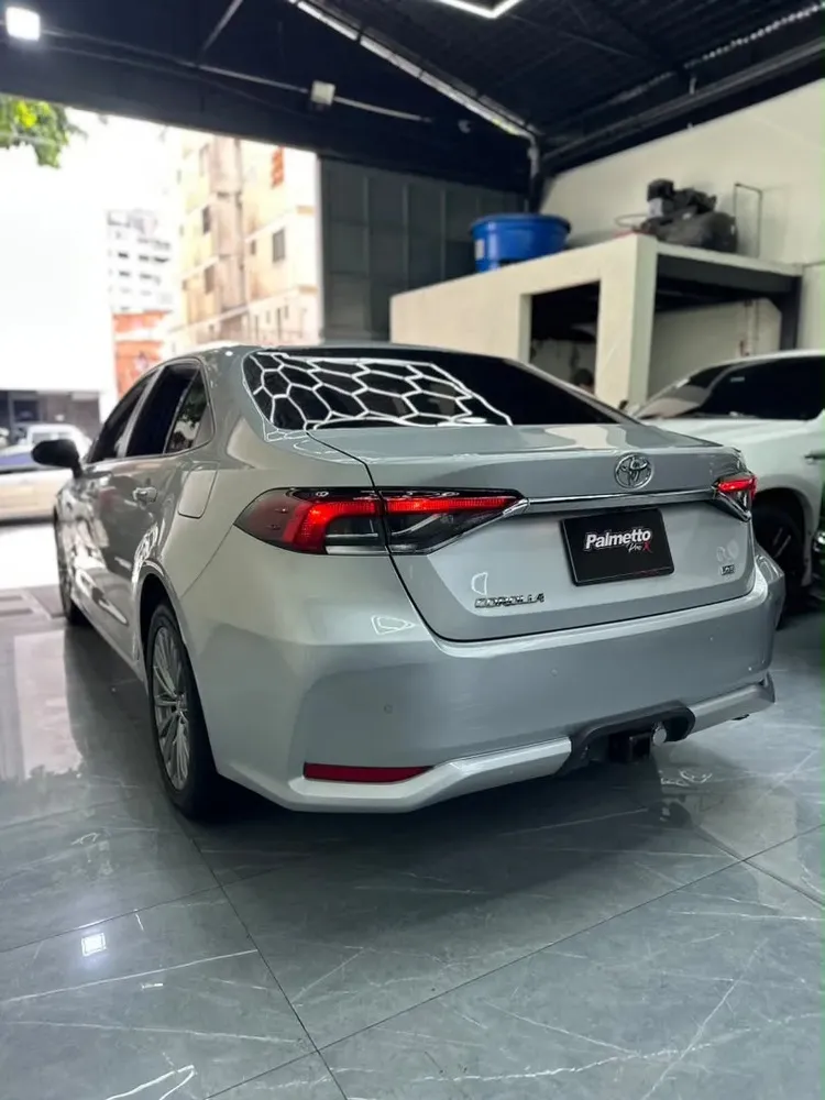 Vista 12 del vehículo: Toyota Corolla