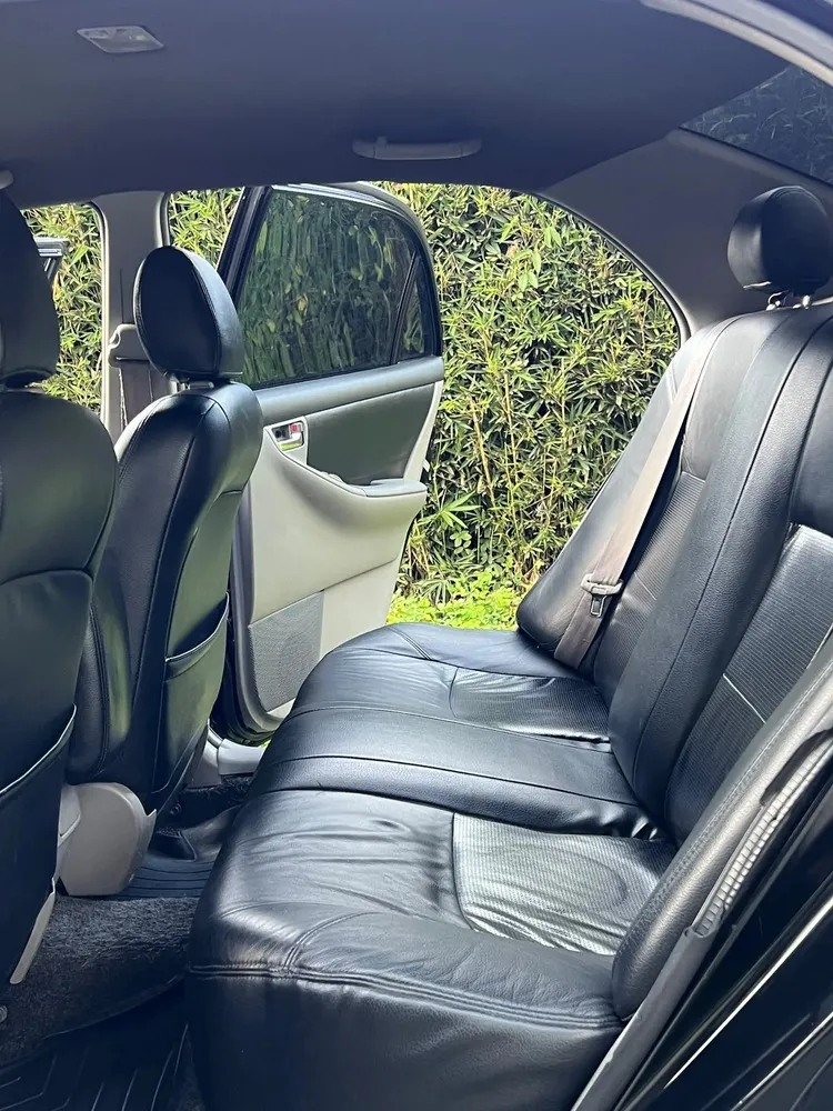 Vista 9 del vehículo: Toyota Corolla