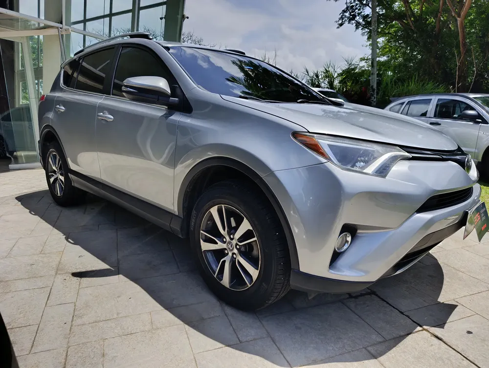 Vista 6 del vehículo: Toyota RAV4
