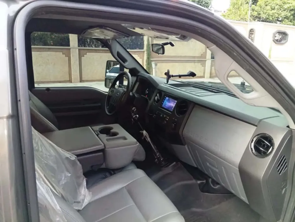 Vista 11 del vehículo: Ford 350