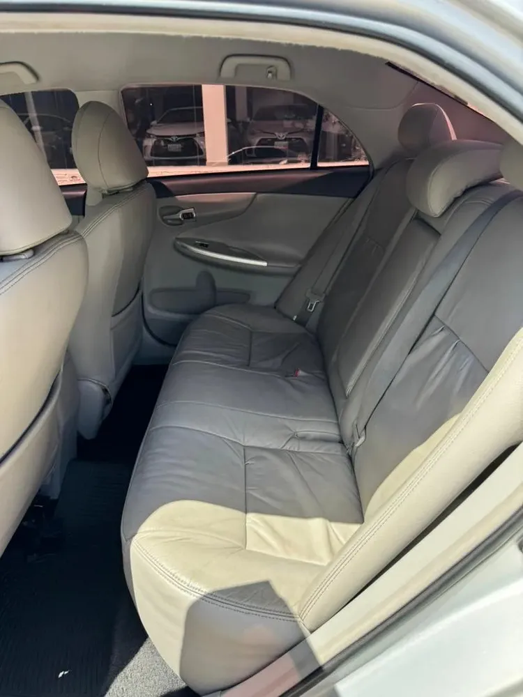 Vista 5 del vehículo: Toyota Corolla