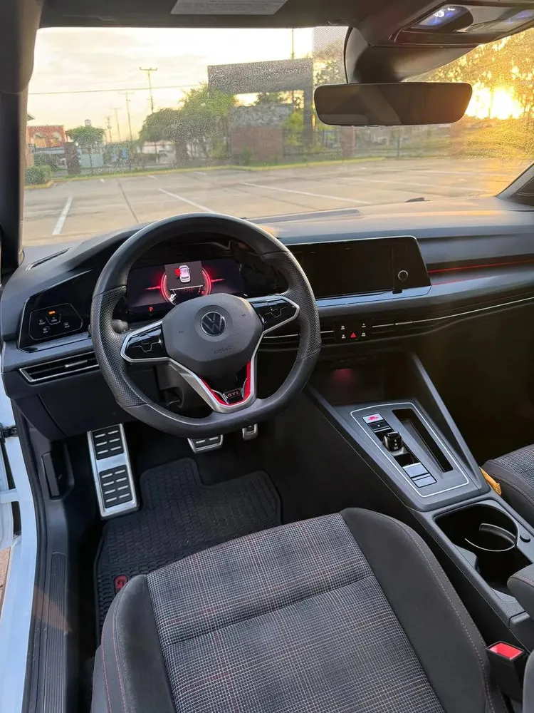 Vista 7 del vehículo: Volkswagen Golf