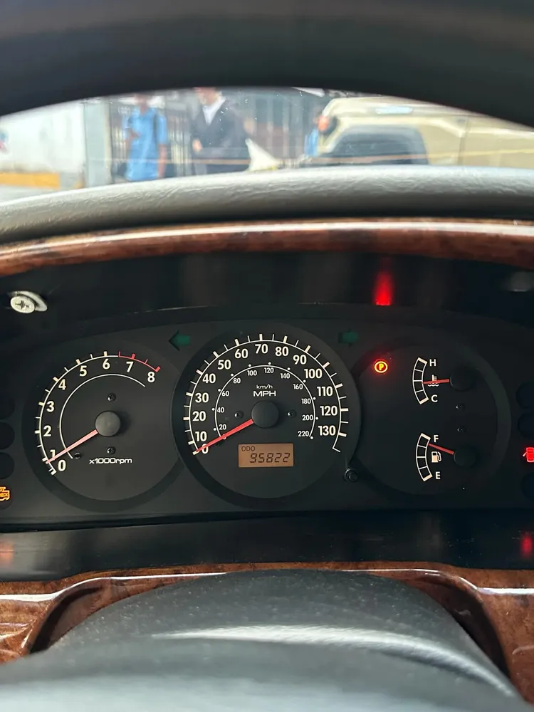 Vista 6 del vehículo: Kia Spectra