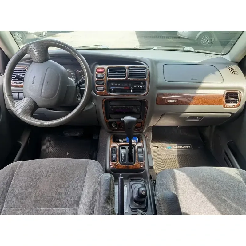 Vista 21 del vehículo: Suzuki Grand Vitara