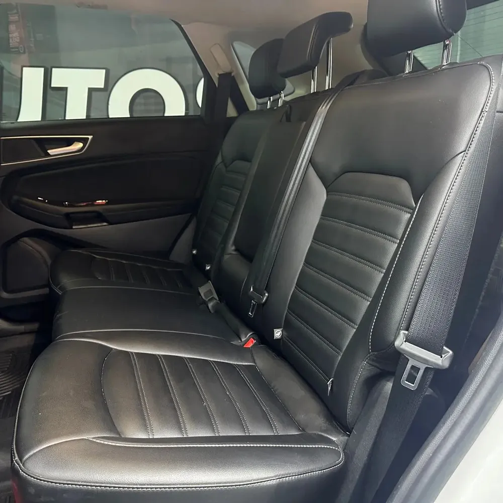 Vista 8 del vehículo: Ford Edge