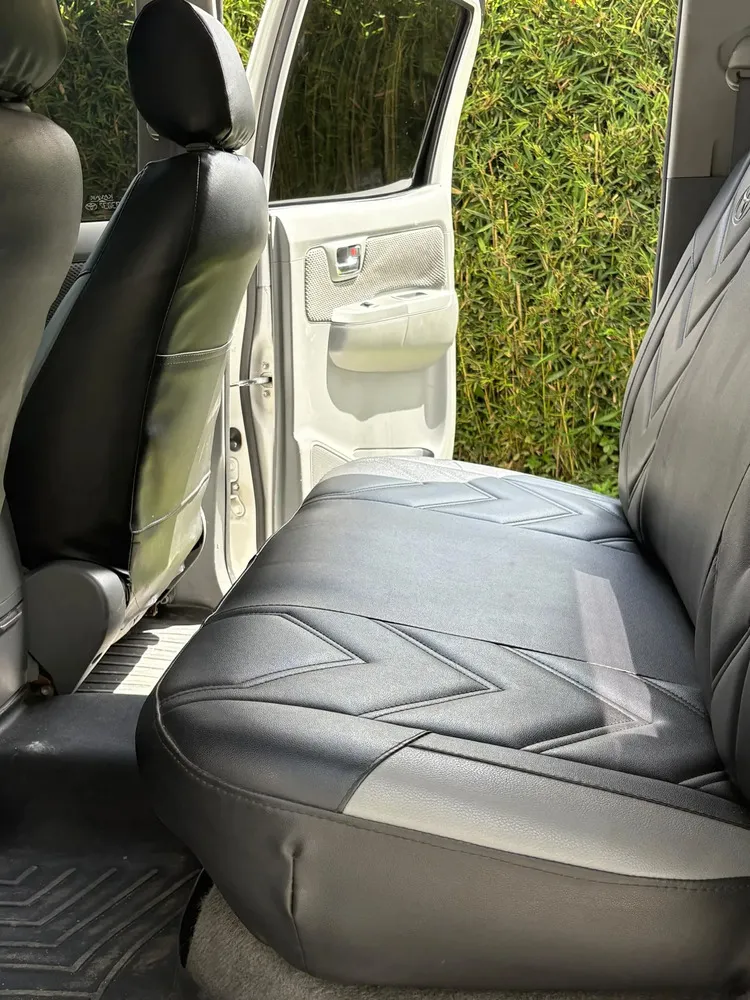 Vista 12 del vehículo: Toyota Hilux