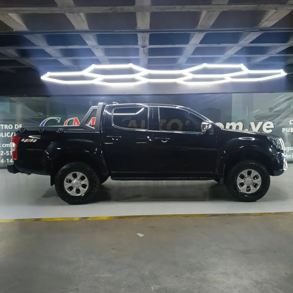 Vista 5 del vehículo: Jeep Remax