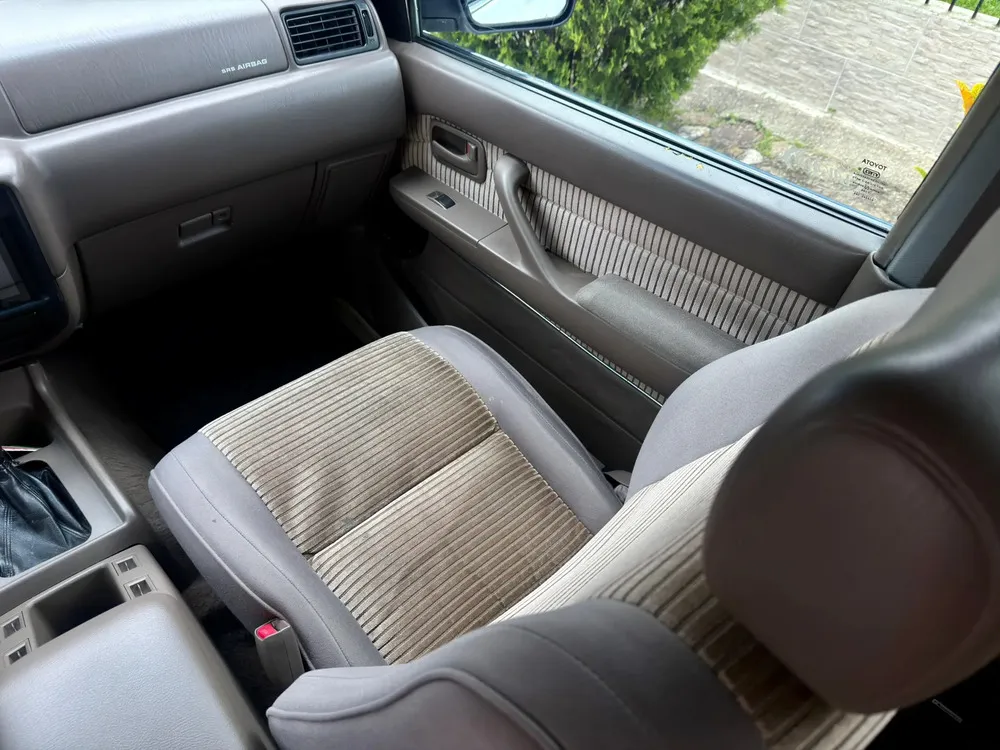 Vista 12 del vehículo: Toyota Serie