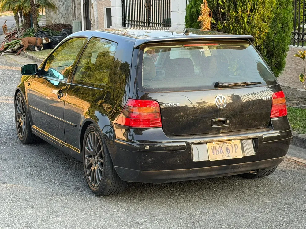 Vista 6 del vehículo: Volkswagen Golf
