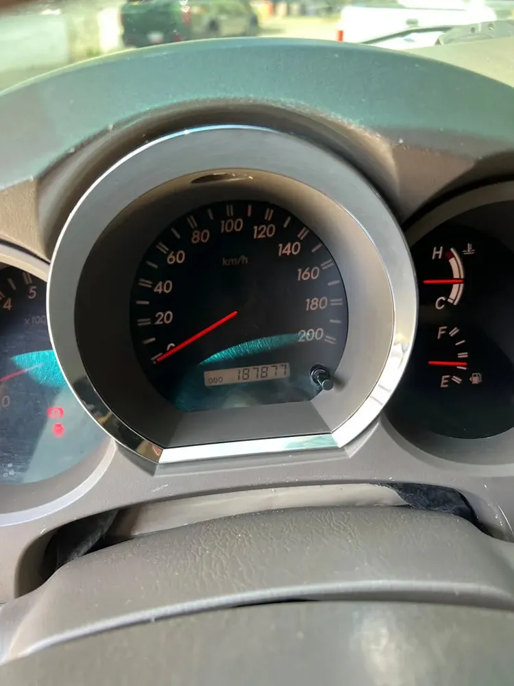 Vista 3 del vehículo: Toyota Fortuner