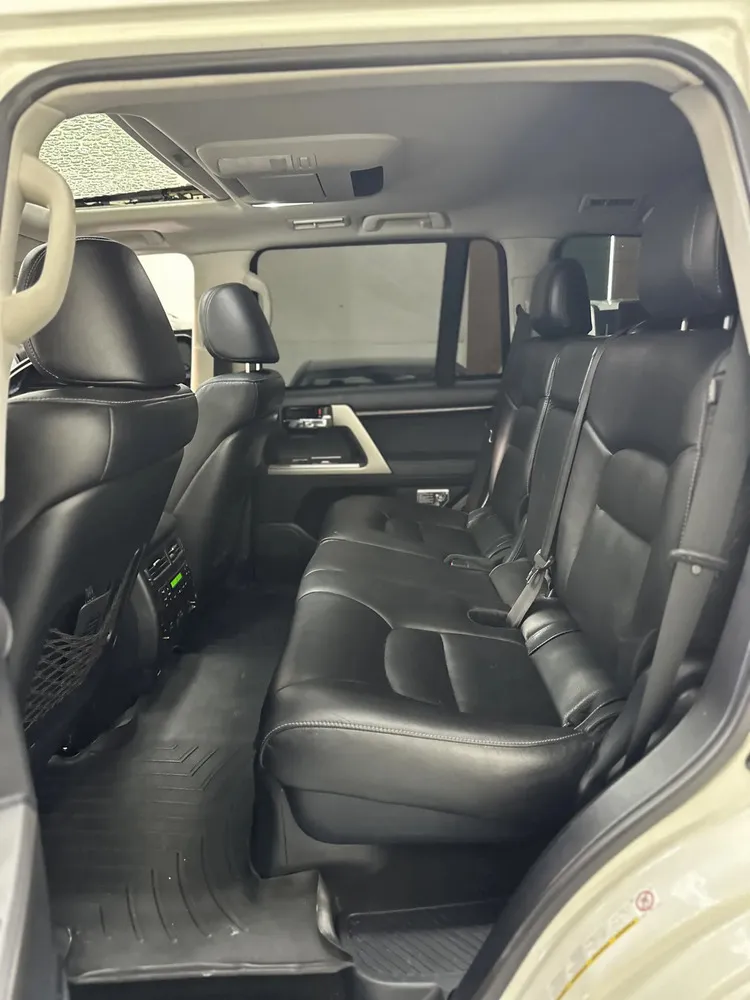 Vista 7 del vehículo: Toyota Lc200
