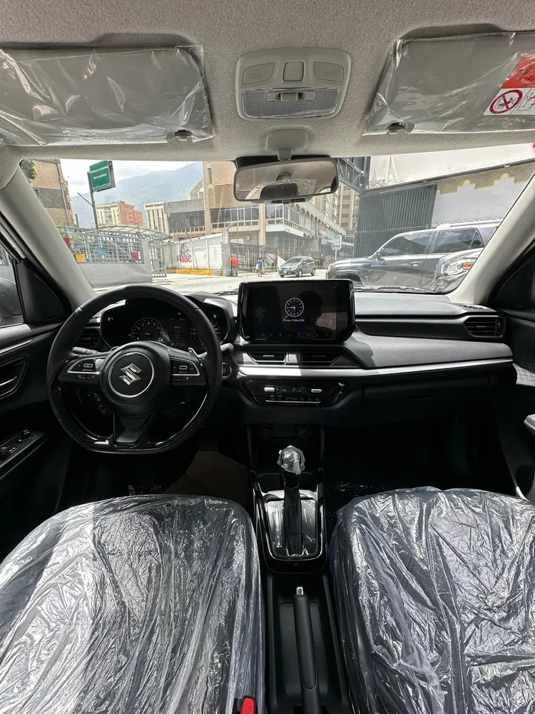 Vista 6 del vehículo: Suzuki Swift