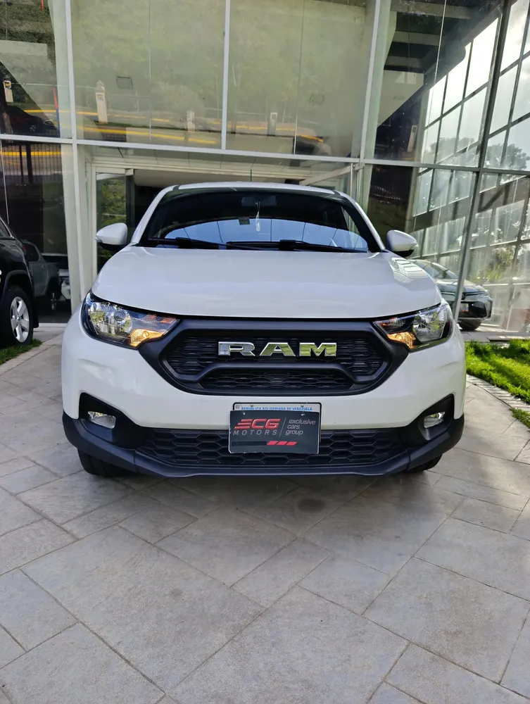 Vista 2 del vehículo: Ram Bighorn