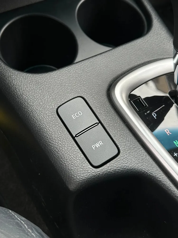 Vista 6 del vehículo: Toyota Hilux