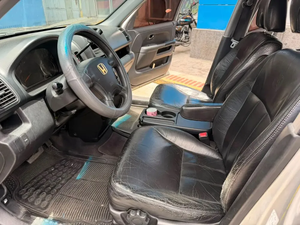 Vista 4 del vehículo: Honda Crv