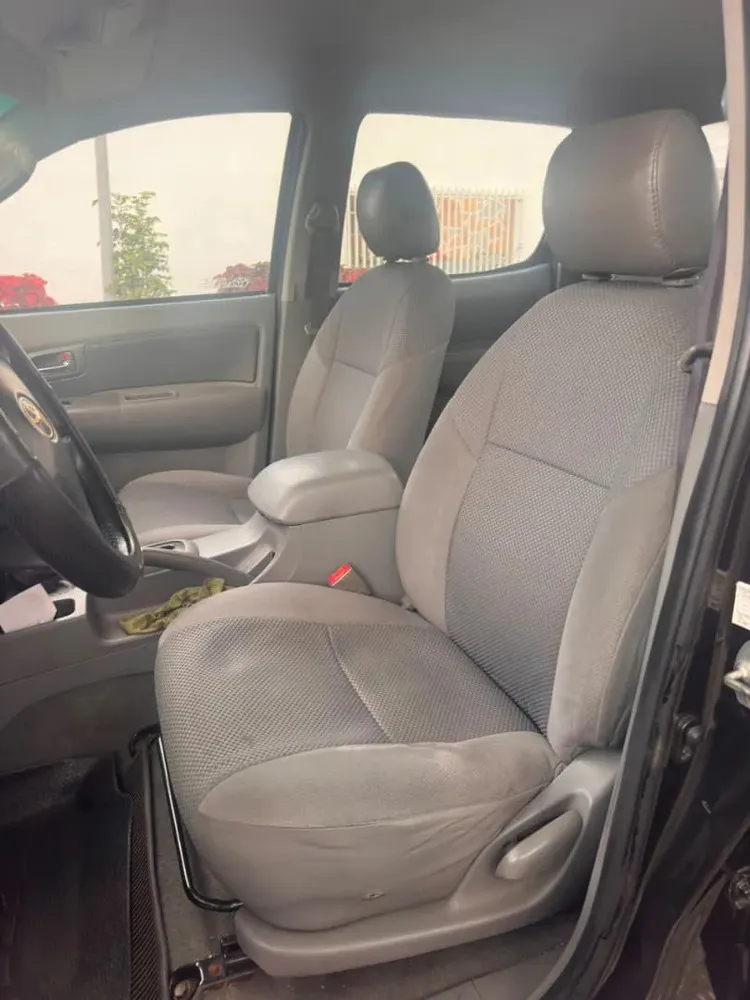Vista 9 del vehículo: Toyota Hilux