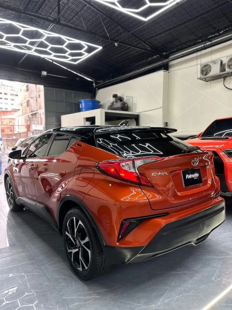 Vista 11 del vehículo: Toyota Ch-r