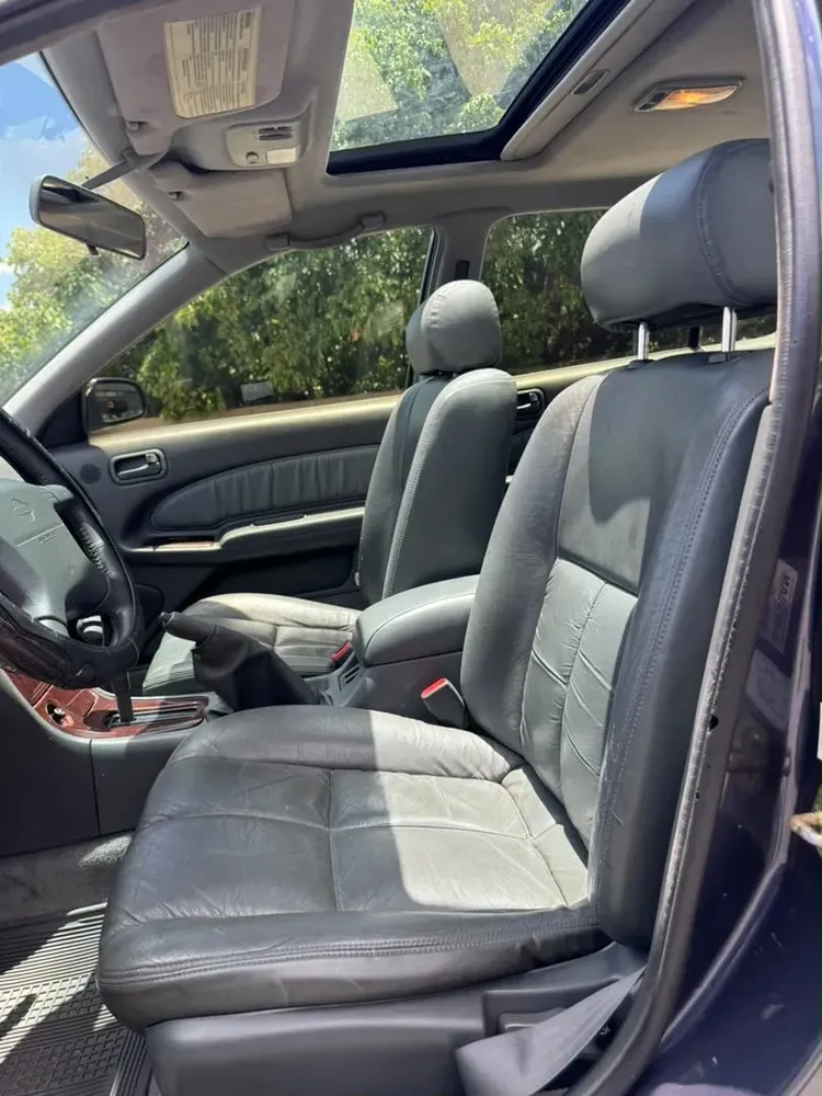 Vista 10 del vehículo: Nissan Máxima